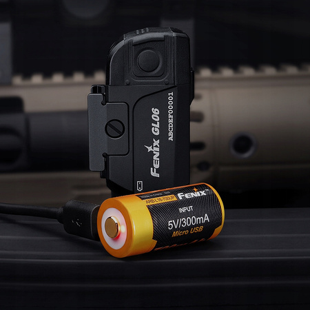 Latarka do zamocowania na broń Fenix GL06 600 lm LED do broni pistolet