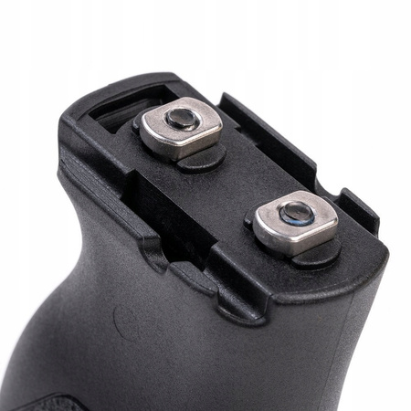 Chwyt rączka Strike Industries SI-AR-CMAG-L uchwyt M-LOK AR-15